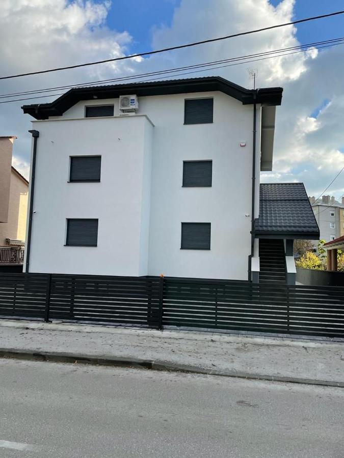 Apartmani Daisy Velika Gorica Exteriér fotografie